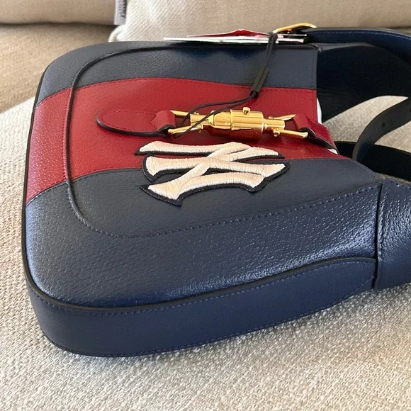 NWT-Gucci Jackie 1961 Handbag, Small, Leather handbag, Yankees,Baseball, Luxury, - Picture 15 of 16